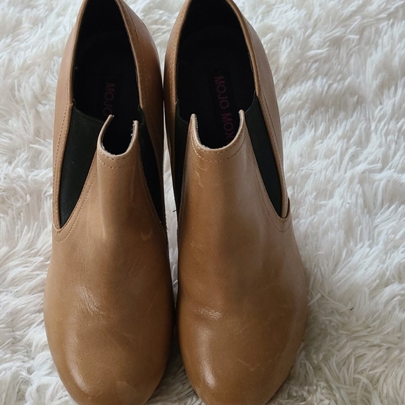 Heel Bootie - Picture 3 of 8